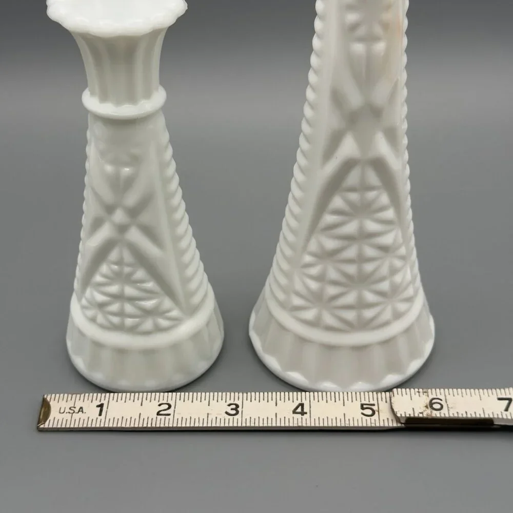 Vintage Milk Glass Bud Vases Set Of 2 Diamond Pattern Scalloped Rim